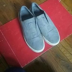 No lace shoes by faded glory